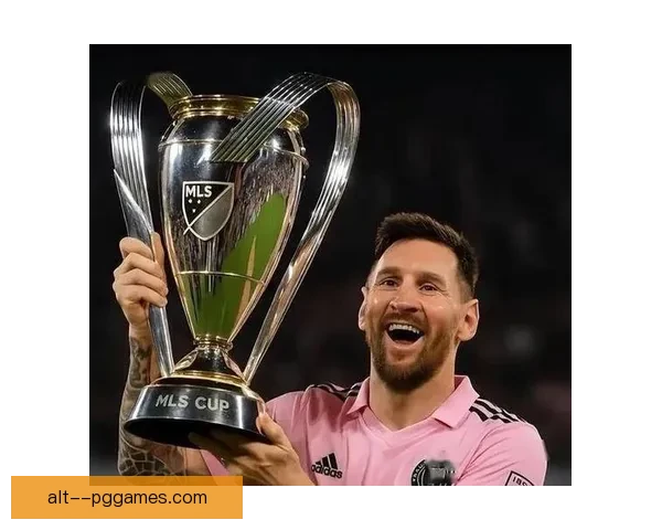 梅西助力迈阿密国际夺美职联常规赛冠军 支持者盾荣誉加冕