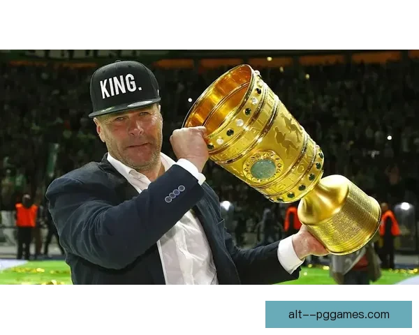 沃尔夫斯堡宣布换帅鲍尔下课黑金回归救火